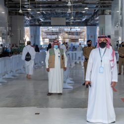 مركز “الصم” بمكة في زيارة لمعرض “القمة”