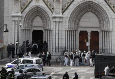هجوم نيس مقتل 3 أشخاص وإصابة آخرين في حادثة طعن في مدينة نيس الفرنسية