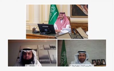 فيصل بن سلمان يستعرض مشاريع الصحية بالمدينة المنورة