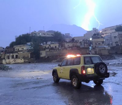 “مدني جازان”توقعات الأرصاد بتقلبات جوية من الاثنين حتى الخميس القادم