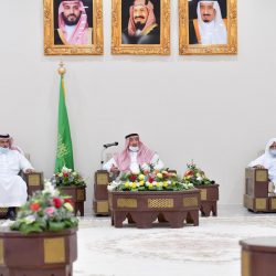 وزير الصحة سعدت بأخذ لقاح كورونا ومن اليوم سأتابع الحاصلين على التطعيم