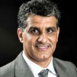 الفيصل يكرم الفائزين بجائزة الأمير عبدالله الفيصل العالمية للشعر العربي