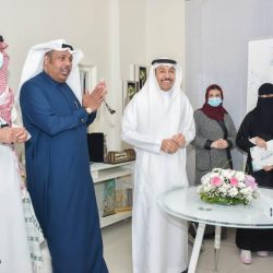 وفد من ” استدامة” و ” نادك” يزوران مشروع الوحدة البحثية للزراعة بمياه البحر بجدة