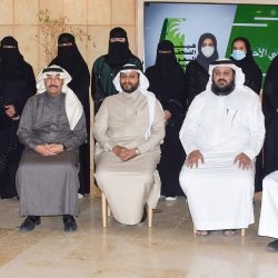 سمو أمير منطقة جازان يعزي والد وذوي الشهيدين “الفقيهي” و”الحكمي”