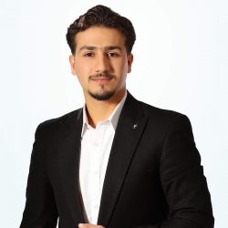 33 ألف طالب وطالبة بتعليم المخواة يبدأون الاختبارات عن بُعد