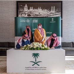 مدير مكتب تعليم بيش يتفقد سير العملية التعليمية في مدرسة مصعب بن عمير