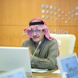 وفاة المذيع فهد الحمود أحد عمالقة التلفزيون السعودي اليوم