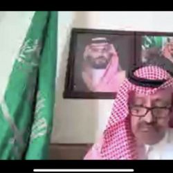 الدكتور علي الشعبي رحمه الله الإنسان والعطاء في لقاء بأدبي أبها