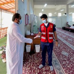 محافظ بيش يتفقد مركز مسلية والفطيحة والقرى التابعه لها