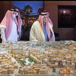 ترقية مدير الموارد البشرية بتعليم جازان محمد يحيى الشريف إلى المرتبة العاشرة