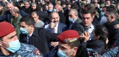 رئيس وزراء أرمينيا يحذر من “محاولة انقلاب عسكري”