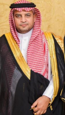 شيخ شمل آل عيسى بني حمد يهنئ سمو ولي العهد بنجاح العملية الجراحية