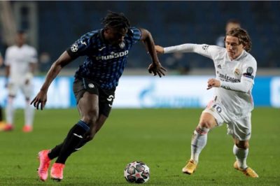 ريال مدريد يحبط  أتالانتا ويضع قدم في ربع نهائي الأبطال
