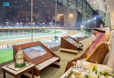 سمو أمير الرياض يرعى حفل سباق نادي سباقات الخيل على “كأس المؤسس”