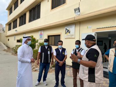 الدكتور الثبيتي يتفقد عدد من مراكز اللقاح بالطائف