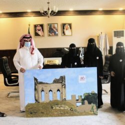 جامعة الإمام عبد الرحمن بن فيصل وجمعية “بناء” تحتفلان بتخريج 17 طالبا يتيما من برنامج تدريبي في الحاسب