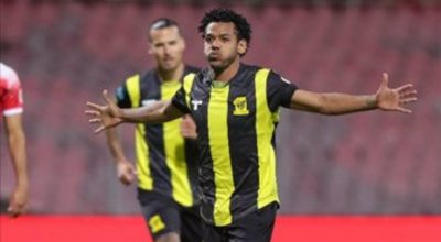 الاتحاد يحبط انتفاضة الوحدة برباعية ويشعل صراع دوري المحترفين