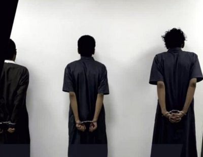 القبض على 3 مواطنين ارتكبوا عددًا من جرائم السرقة تحت تهديد الأسلحة
