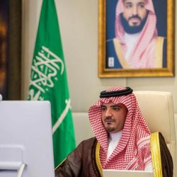 سمو أمير منطقة جازان وسمو نائبه يعزيان شيخ قبيلة آل حسن والمعالمة في وفاة والده