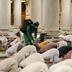 معايدة منسوبي مركز التأهيل الشامل بالأحساء