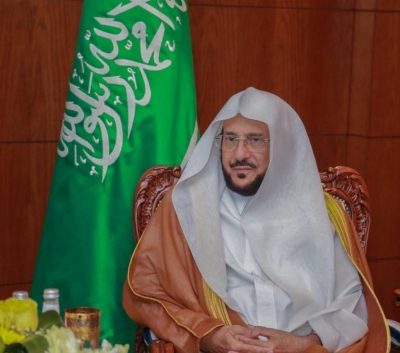 الإسلامية وجهنا باستخدام سماعة خارجية للجمعة والعيدين خارج المساجد