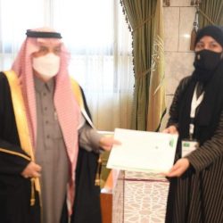 220 ترخيصا لمزاولة بيع وشراء المعادن الثمينة والأحجار الكريمة في 5 أشهر