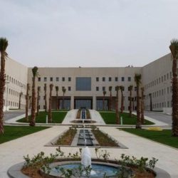 “التعليم” تشترط ظهور التحصين في “توكلنا” لدخول المنشآت التعليمية الحكومية والخاصة