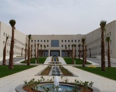 السماح بعودة الفئات المستثناة بسبب كورونا لمقرات التعليم