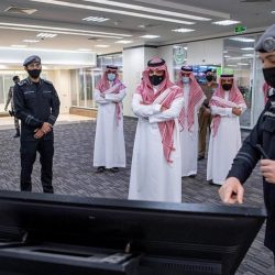 مدرسة وأسرة المعلم مهند الصقير ينعون وفاته
