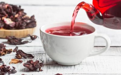 بالأدلة العلمية.. 10 فوائد صحية وتجميلية مذهلة لهذا المشروب