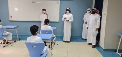 30 الف طالب وطالبة ينتظمون حضوريا بتعليم القنفذة وسط الإجراءات الاحترازية