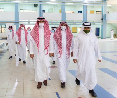 سمو أمير منطقة الباحة يوجه بتفقد سير العمل في المدارس في أول أيام العام الدراسي الجديد