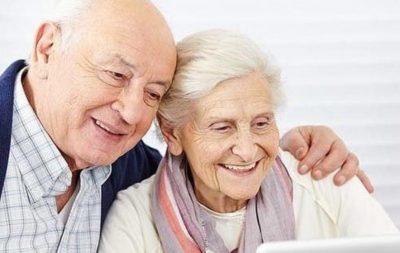باحثون يكشفون سر العيش لأكثر من 90 عاما!