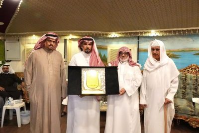 قبيلة آل محمد بن شار تكرم عبدالعزيز الشعبي بمناسبة تقاعده