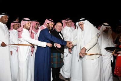 وحدة الخدمات المساندة بعنيزة تعقد شراكة مع مركز الفيصل