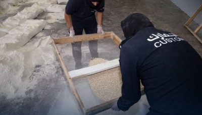 الجمارك إحباط 7 محاولات لتهريب 2.1 مليون حبة كبتاجون في منفذ الحديثة