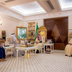 خادم الحرمين يتلقى رسالة خطية من أمير دولة قطر