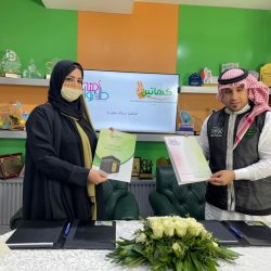 ١٥٠ متطوع من همسات الثقافي يرسمون البسمة على وجوه المرضى