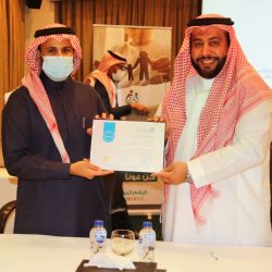 عالمة الرياضيات مناهل ثابت تحصل على الجنسية السعودية