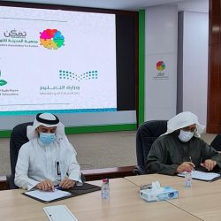 نادي شرورة يقدم العضوية الشرفية للأمير فيصل بن جلوي