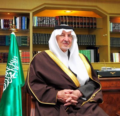 خالد الفيصل يدشن أول جامعة تدار بالذكاء الاصطناعي على كورنيش جدة