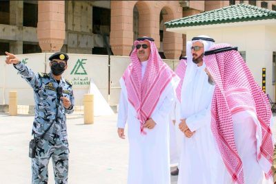 فيصل بن سلمان يتفقد الجهات المعنية لخدمة زوار المسجد النبوي