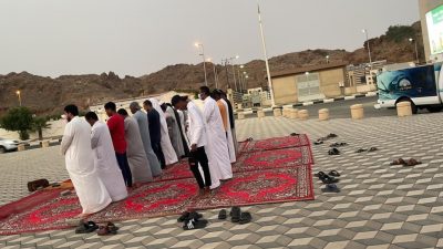 هيئة الأمر بالمعروف بمدينة جازان تواصل تفعيل المصلى المتنقل في شواطئها