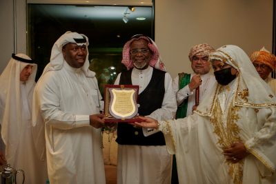 الدقاق تصدر كتابها ” الأتاريك” بحضور نخبة من المثقفين والإعلاميين.. 