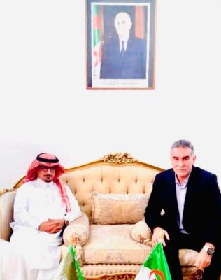سفير المملكة لدى الجزائر يلتقي رئيس الغرفة الجزائرية للتجارة والصناعة..