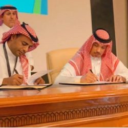 أنطلق الرحالة السعودي شكري مشياً على الاقدام ٣٥ يوماً من جدة الى إبها دعماً للسياحة السعودية