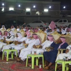 سفير المملكة لدى الجزائر يلتقي وزير الشباب والرياضة..
