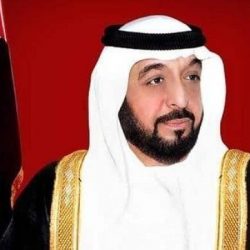 سفير المملكة لدى الجزائر يلتقي وزير النقل الجزائري..