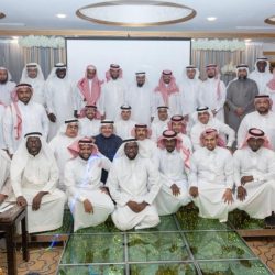 أهازيج وحلويات تراثية ترحيبا بحجاج ماليزيا..