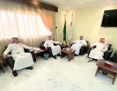 مدير عام فرع وزارة الموارد البشرية يستقبل مدير عام فرع وزارة التجارة..